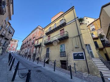 2 LOCALI A CORIGLIANO-ROSSANO