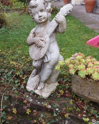 putto di cemento