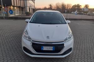 PEEUGEOT 208 AUTOCARRO 2 POSTI