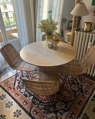 Tavolo rotondo pilastro legno e sedie HK livinf
