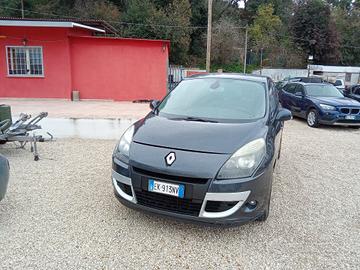 Renault Scenic Scénic X-Mod 1.5 dCi 110CV EDC Luxe