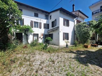 Casa tricamere vicino al centro di Latisana