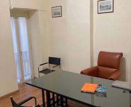 Prati, piazza Cavour - Stanza in Studio Legale