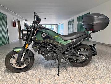 Benelli Leoncino 125