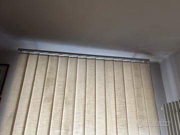 Binario tende in alluminio per tende a strisce