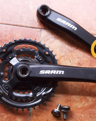 Guarnitura MTB con tripla SRAM S200