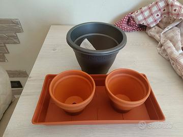 Vasi e sottovaso