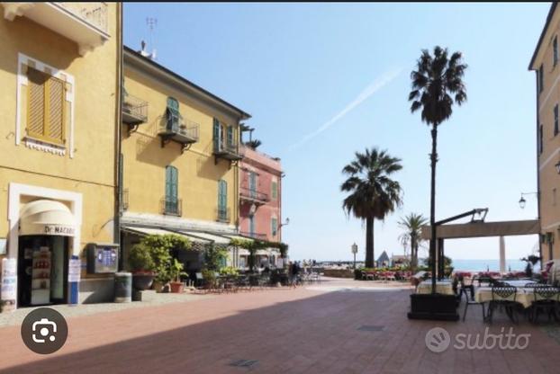 Bilocale laigueglia centro