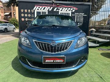 Lancia Ypsilon 1.0 FireFly 5 porte S&S Hybrid Silv