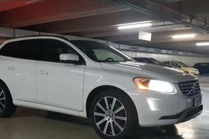 Volvo XC60 2.0 D4 163 CV-5 cilindri