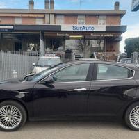 ALFA ROMEO Giulietta 1.6 JTDm-2 Distinctive