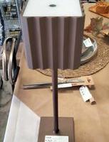 lampada a led da tavolo bronzo
