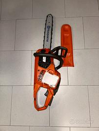 Motosega a base di batteria Husqvarna 340 i