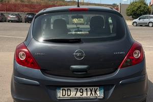 Opel Corsa D 1.3 cdti 2006