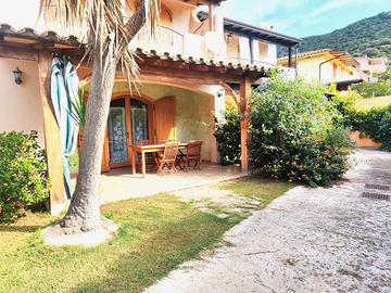 Chia - Villetta a schiera su due livelli