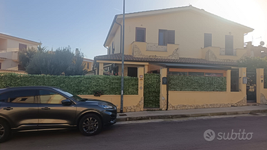 Villetta con cortile/giardino a Dolianova