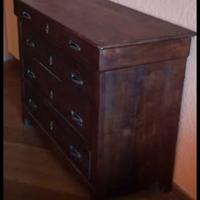 Cassettiera in legno noce