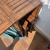 tavolo da esterno in legno