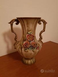 Vaso in porcellana capodimonte