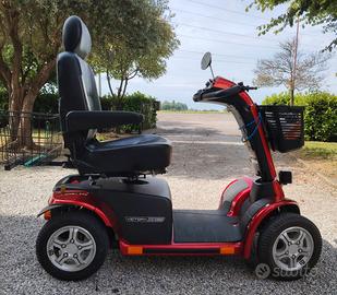 scooter elettrico per anziani e disabili