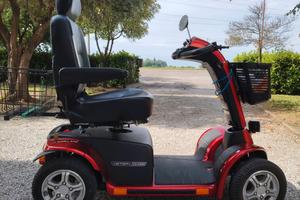 scooter elettrico per anziani e disabili