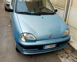Auto usata poco, in regola e marciante