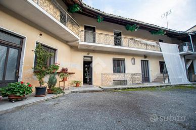 CASA INDIPENDENTE A BUSCA