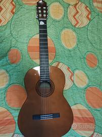 chitarra acustica