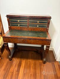 Scrittoio in stile impero