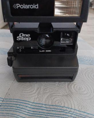 polaroid one 600
