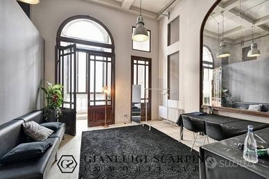 Immobile di 550 m² con più di 5 locali a Ferrara