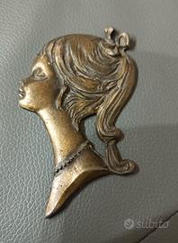 Piccola Icona Cameo vintage Dama in Peltro