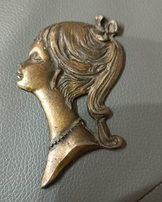 Piccola Icona Cameo vintage Dama in Peltro