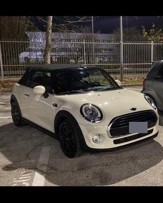MINI Cooper D Cabrio 2016