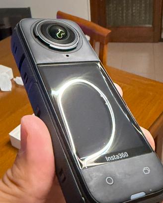Insta 360 x4 + case subacqueo