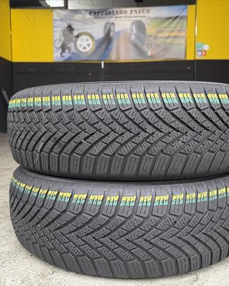 2 Gomme 215/65R17 Yokohama Invernali 85% residui