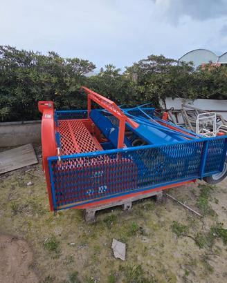 trapiantatrice a traino con attacco a 3 PUNTE