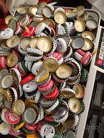 700 tappi di birra/bibite varie
