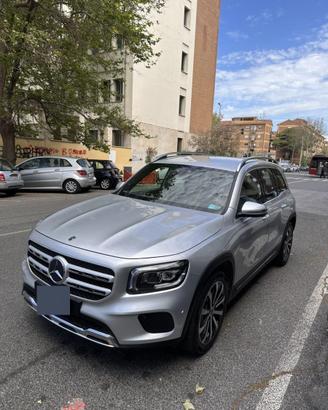 MERCEDES GLB 180 D