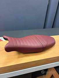 Sella alta rossa Bmw R NineT scrambler