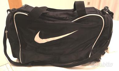 Borsone Nike usato