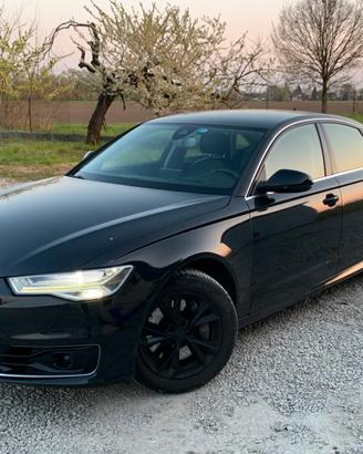Audi A6 3.0 V6 TDI business plus Quattro