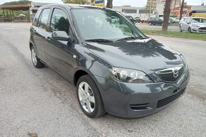 Mazda 2 Benzina 80cv.... 5porte+Clima