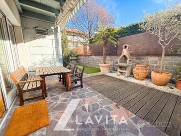 Casa a schiera moderna a Egna