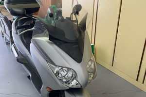 Honda forza 250 pronto all'uso