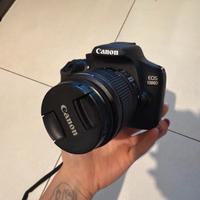 Canon EOS 1300D reflex