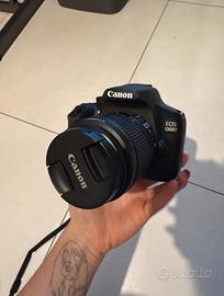 Canon EOS 1300D reflex