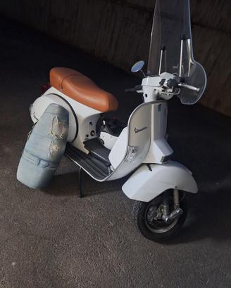 VESPONE PX ARCOBALENO CIL. 150