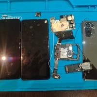 Poco F3 per pezzi di ricambio 