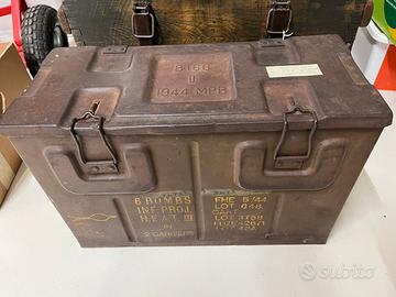 CASSA PORTA MUNIZIONI INGLESE 2^ GUERRA, 1944